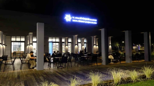 Büyükşehir'in 100. Yıl Çalışma Salonu'nu öğrenciler çok sevdi