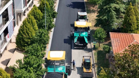Büyükşehir'in yol çalışmaları devam ediyor