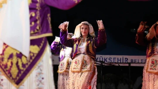 Büyükşehir Kültür Merkezleri'nden yıl sonu gösterisi