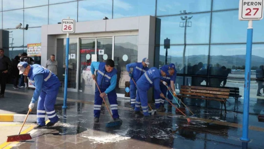Büyükşehir Kuşadası ve Didim'deki hazırlıklarını tamamladı