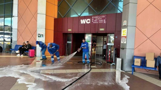 Büyükşehir Kuşadası ve Didim'deki hazırlıklarını tamamladı