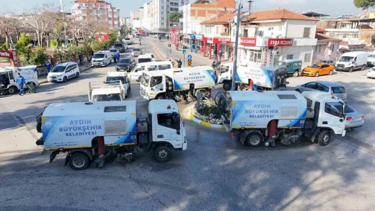 Büyükşehir, Nazilli'de çevre düzenleme çalışmalarına devam ediyor