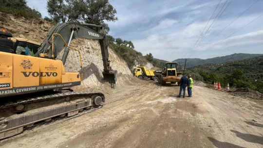 Büyükşehir yol çalışmalarında hız kesmiyor