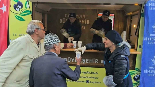 Büyükşehirden Nazilli'de sıcak çorba ikramı