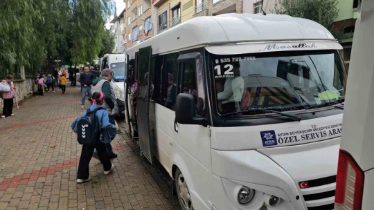 Büyükşehirden okul servislerini rahatlatan çalışma