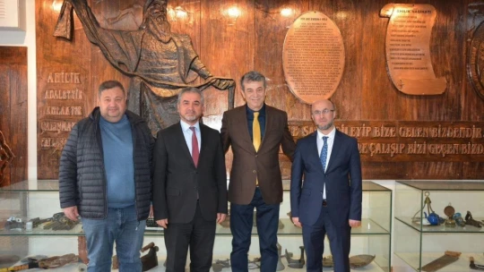 Cami Hizmetleri Daire Başkanı Gezgiç, Aydın'da bir dizi görüşme gerçekleştirdi