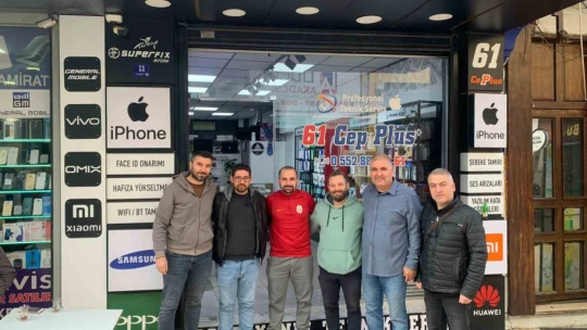 Cep telefonu tamiri belgesi için sınava girdiler