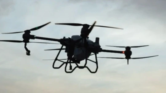 Çerçioğlu'ndan Aydın çiftçisine dronlu gübreleme desteği