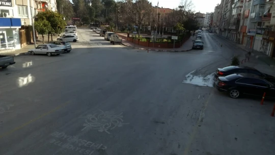Çerçioğlu, meydan ve otopark projesinin müjdesini verdi