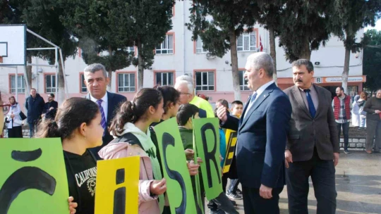 Çevre bilinci ve sağlıklı yaşam için pedal çevirdiler