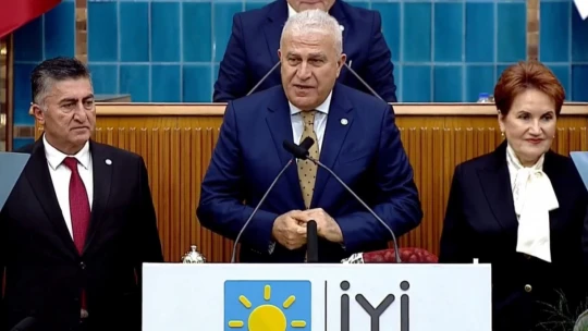 CHP'den istifa eden Efeler Belediye Başkanı Atay, İYİ Parti'ye katıldı