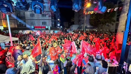 CHP Kuşadası İlçe Örgütü kutlamalara başladı