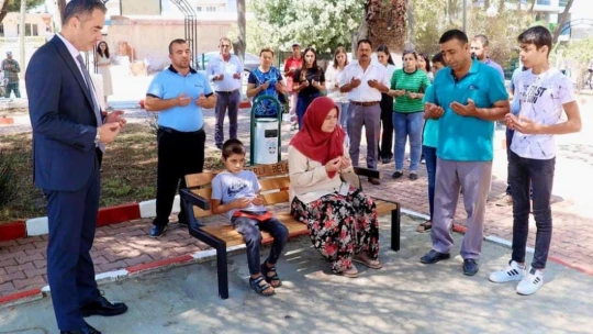 CHP'li Belediye, vatandaşlara dua hizmetinde bulunması için Belediye'ye imam aldı