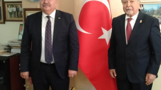 CHP'li Süleyman Bülbül, Kuşadası'nda meslek odalarını ziyaret etti