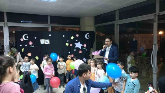 Çine'de çocuklar iftarda buluştu