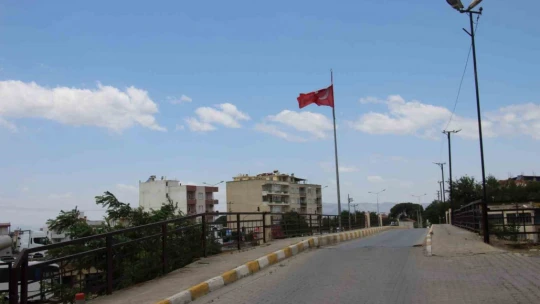 Çine'nin tarihi 'İtalyan Köprüsü' bir asrı aşkın süredir vatandaşlara hizmet ediyor