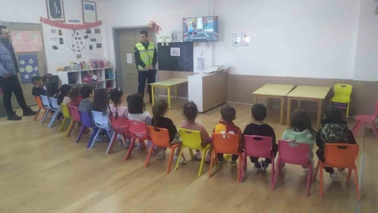 Çineli minikler trafik kurallarını uygulamalı öğrendi