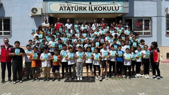 Çineli öğrenciler 'su gönüllüsü' oldu