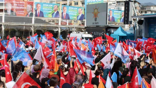 Cumhur İttifakı Aydın Büyükşehir Belediye Başkan Adayı Savaş: 'Doğduğum ve büyüdüğüm toprakların emrinde olacağım'