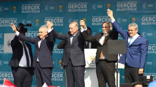 Cumhurbaşkanı Erdoğan: 'Belediyecilikte bizimle yarışacak kimse yok'