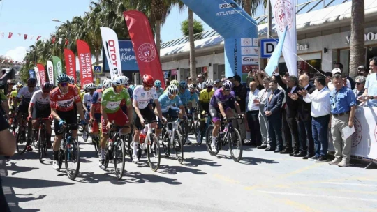 Cumhurbaşkanlığı Bisiklet Turu'nda Kuşadası-Manisa (Spil Dağı) etabı başladı