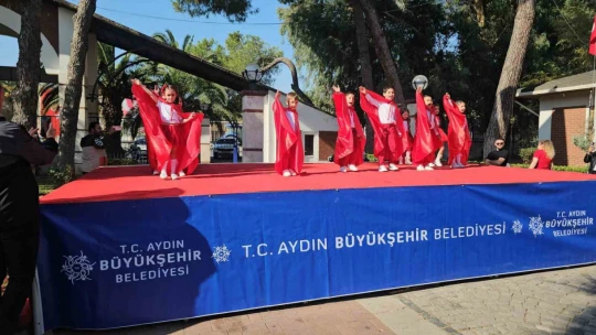 Cumhuriyet coşkusunu Nazilli'de ilk onlar yaşadı