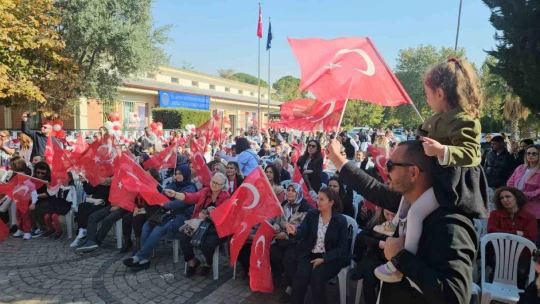 Cumhuriyet coşkusunu Nazilli'de ilk onlar yaşadı