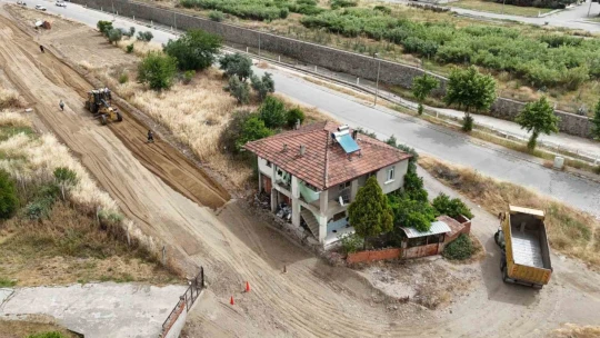 Dallıca'da 6 yeni yol için çalışmalar başladı