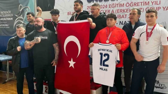 Demir bilekler şampiyonluk için mücadele etti