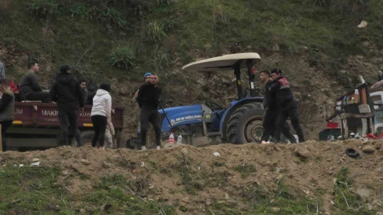 Develer güreşti, izleyenler kavgaya tutuştu