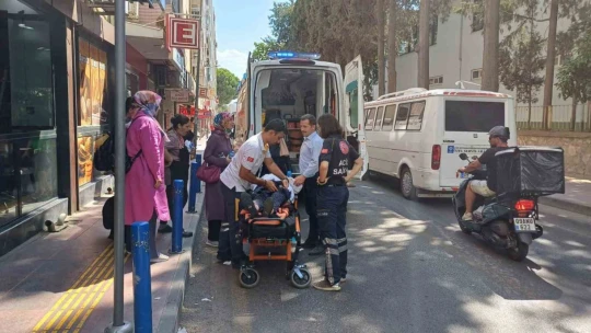 Devrilen motosikletteki yolcu yaralandı