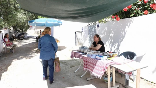 Didim Akköy Pazarı vatandaşları ağırlıyor