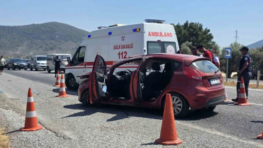 Didim Belediyesi Kültür Müdürü kaza yaptı: 14 yaşındaki kızı hayatını kaybetti