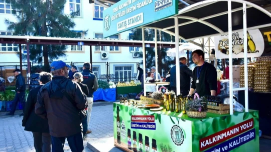 Didim Belediyesi'nin ürünleri semt pazarında vatandaşlarla buluşuyor