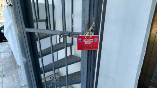 Didim Belediyesi ruhsatsız oteli mühürledi