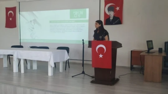 Didim'de 'En İyi Narkotik Polisi Anne' eğitimi verildi