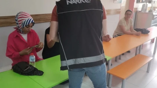 Didim'de 'En İyi Narkotik Polisi Anne' eğitimi verildi