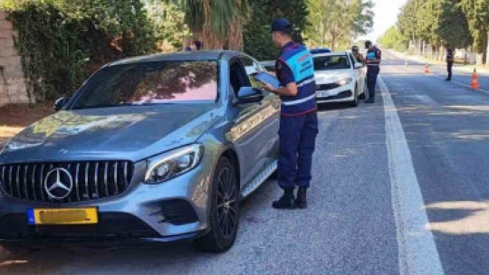 Didim'de 17 aranan şahıs yakalandı