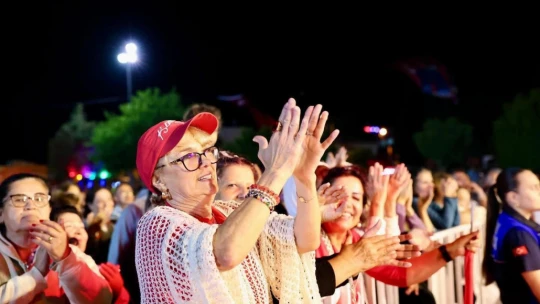 Didim'de 19 Mayıs coşkusu gece saatlerine kadar sürdü