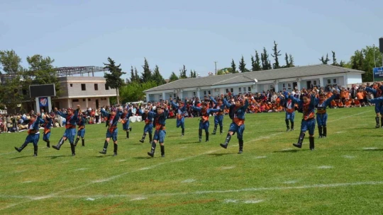 Didim'de 23 Nisan kutlamaları renkli geçti