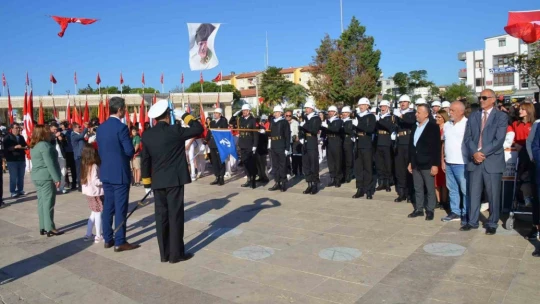 Didim'de 29 Ekim Cumhuriyet Bayramı renkli görüntülerle kutlandı