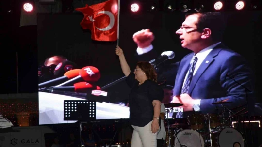 Didim'de 30 Ağustos coşkusu konserle kutlandı