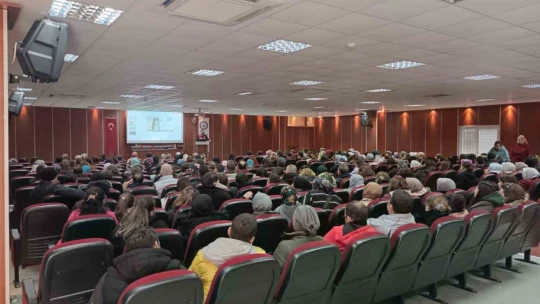 Didim'de 380 kişiye 'En iyi narkotik polisi anne' eğitimi verildi