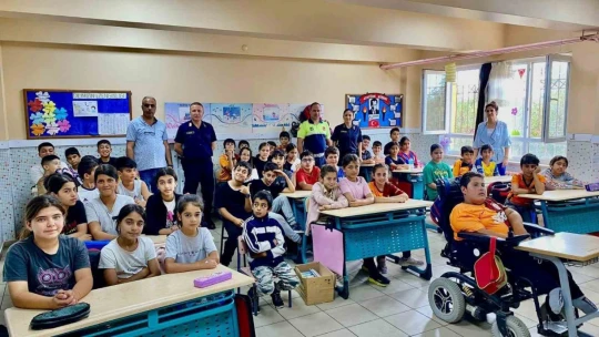 Didim'de 62 öğrenci 'trafik dedektifi' oldu