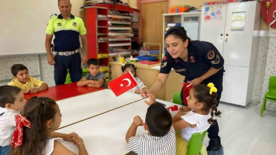 Didim'de 62 öğrenci 'trafik dedektifi' oldu