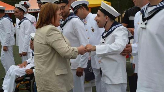 Didim'de engellilere temsili askerlik töreni düzenlendi