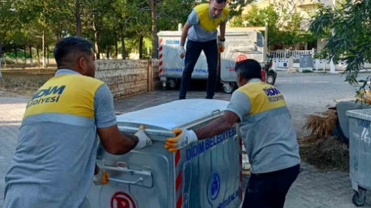 Didim'de eskiyen konteynerler yenileniyor