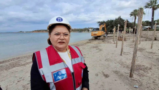 Didim'de kaçak yapıların yıkımına başlandı