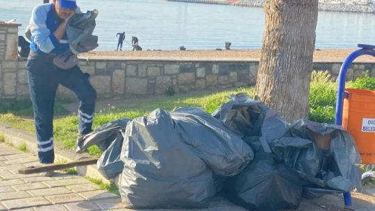 Didim'de Lodos'un izleri siliniyor
