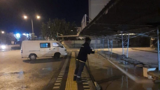 Didim'de semt pazarlarında temizlik yapıldı